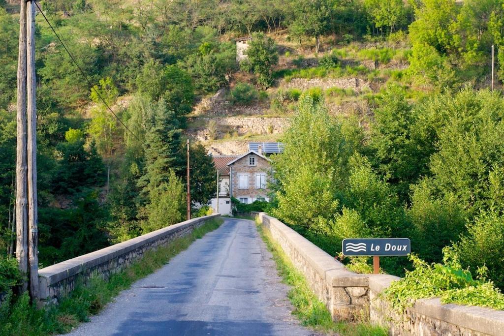 Le Massoir Villa Désaignes Kültér fotó